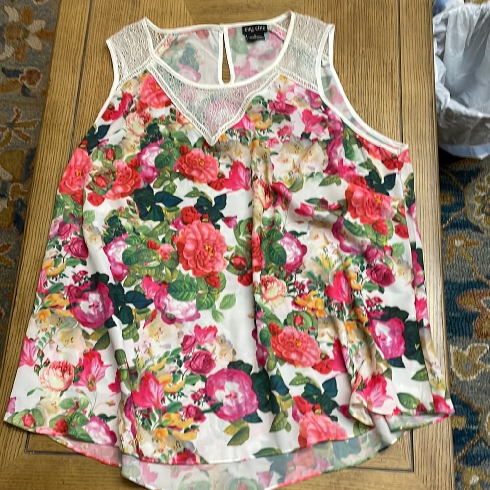 City Chic Floral top 22W